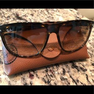 Ray-Ban Sunglasses with Case